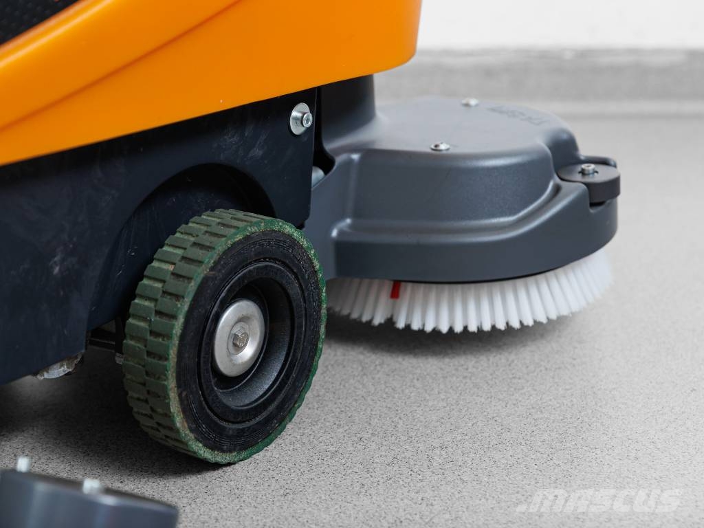 Taski Swingo 955 B - NEW BATTERIES Skurborsttorkar