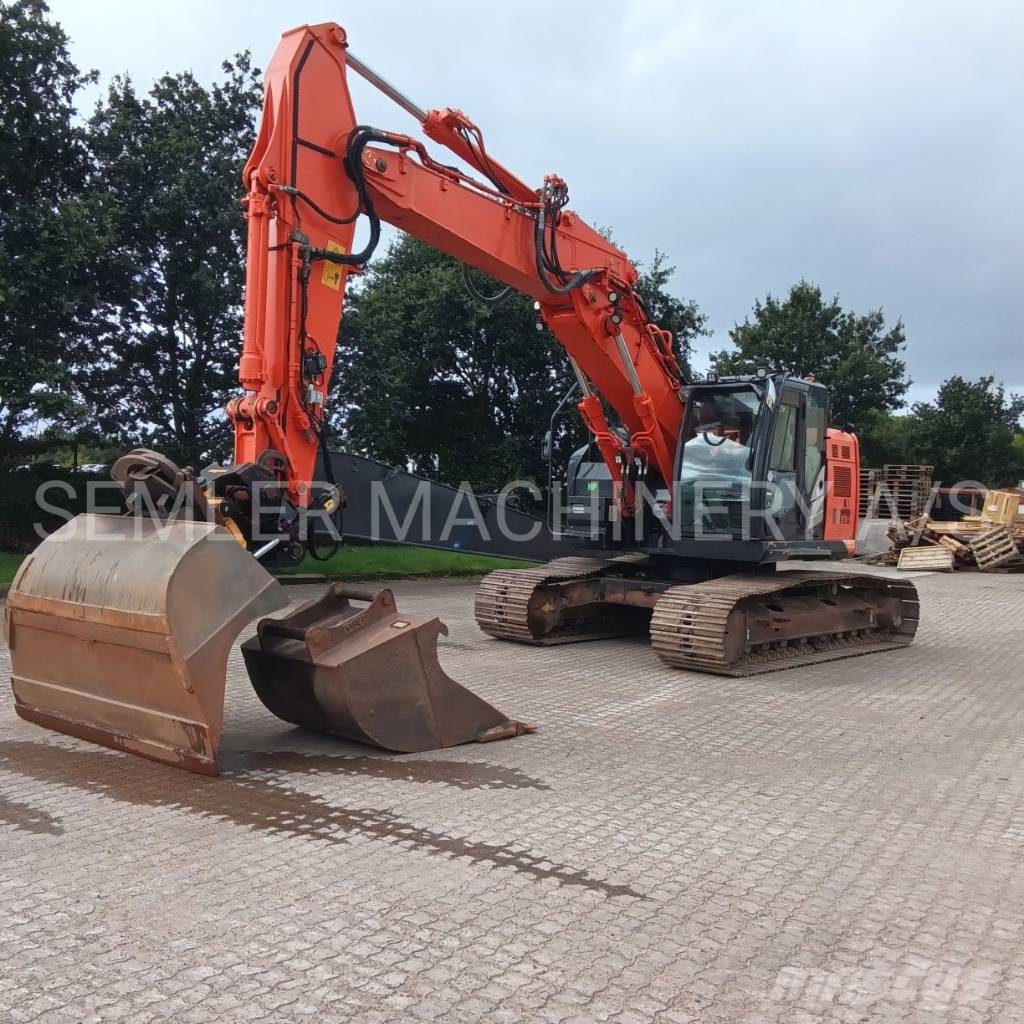 Hitachi ZX 225 US LC-5 대형 굴삭기 29톤 이상