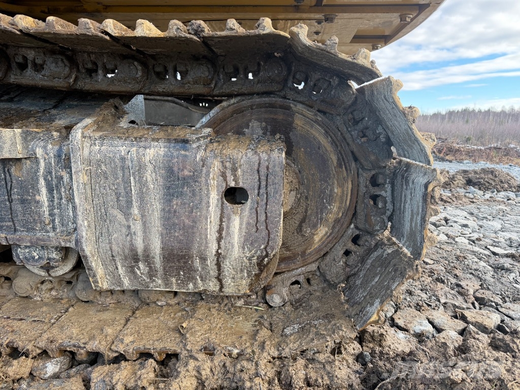 Komatsu PC 290 LC-11 Bandgrävare