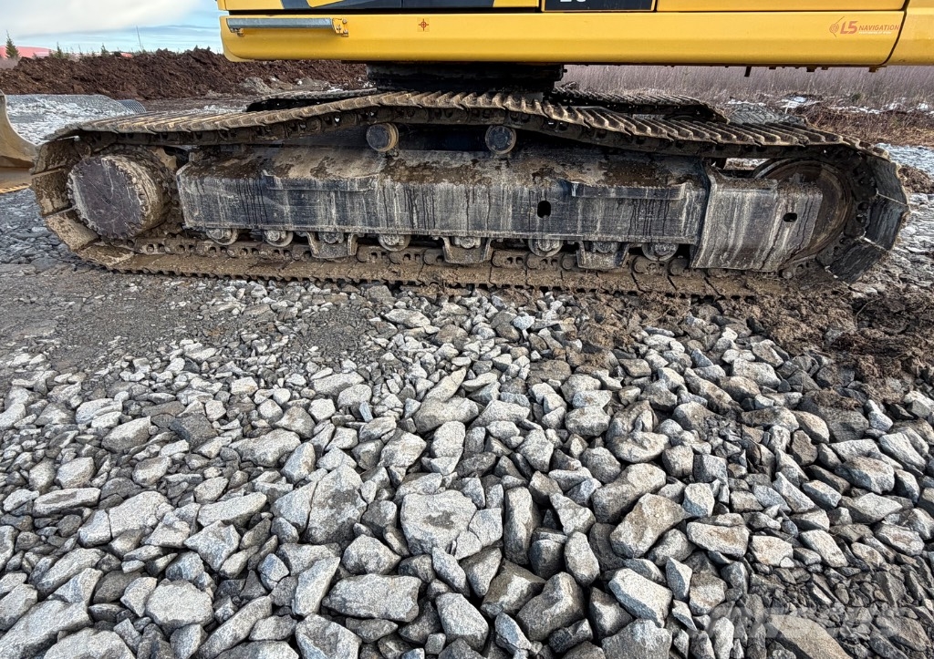 Komatsu PC 290 LC-11 Bandgrävare