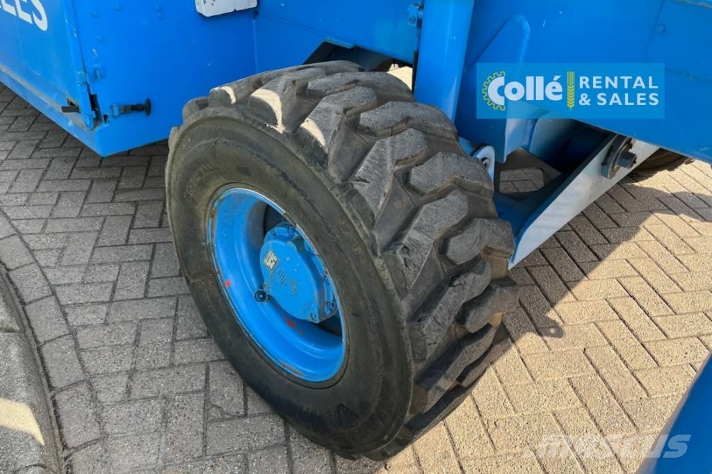 Holland Lift M 250 DL 27 | 2003 剪叉式升降机