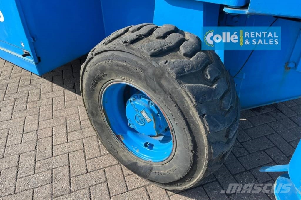 Holland Lift M 250 DL 27 | 2003 剪叉式升降机