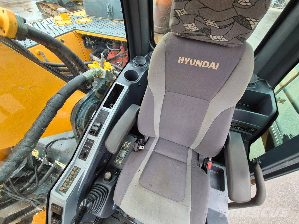 Hyundai R 380 LC-9 Rupsgraafmachines