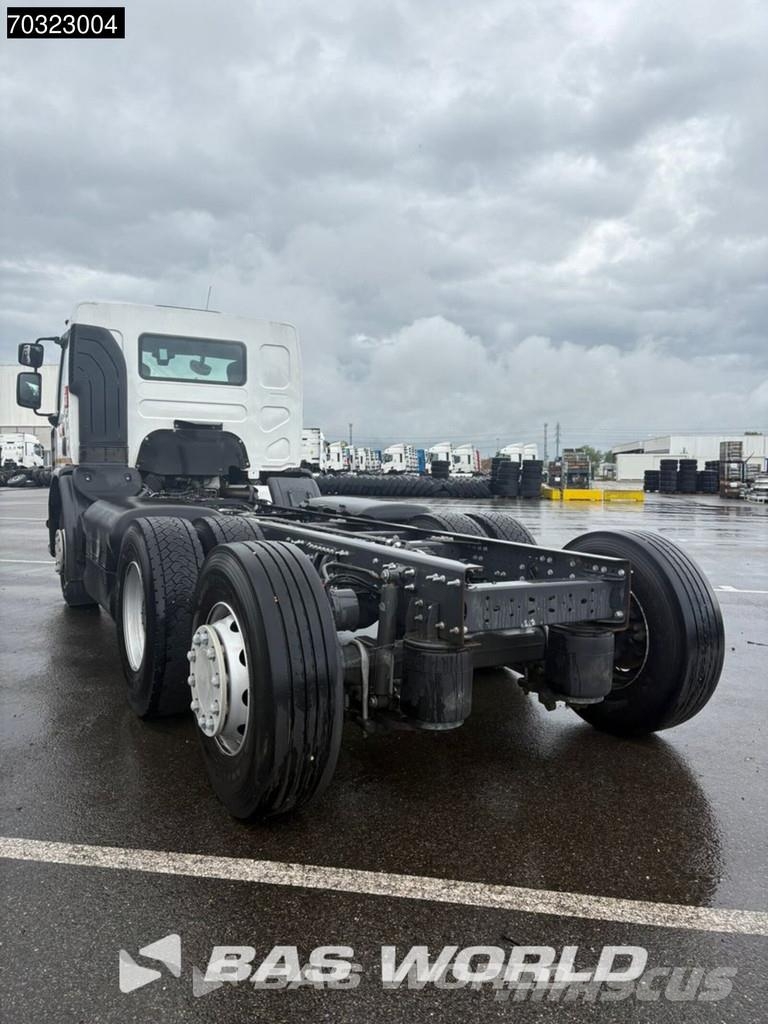 Renault D-WIDE 320 6X2 CNG chassis ALLISON 3200 gearbox Eu Camiones con chasís y cabina