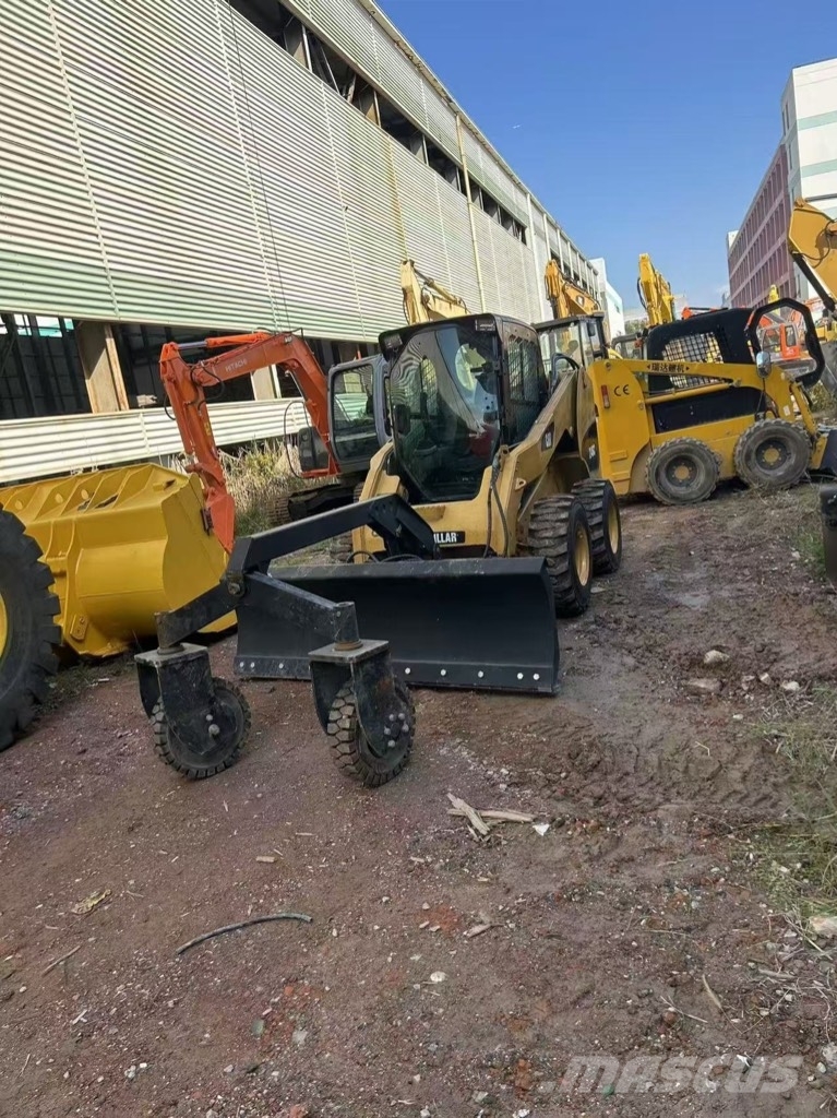 CAT 246 C Φορτωτάκια