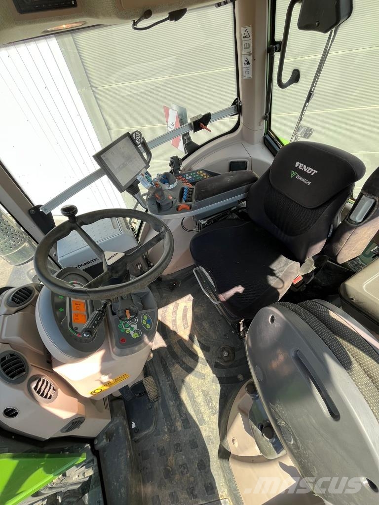 Fendt 826 VARIO PROFI + Traktorer