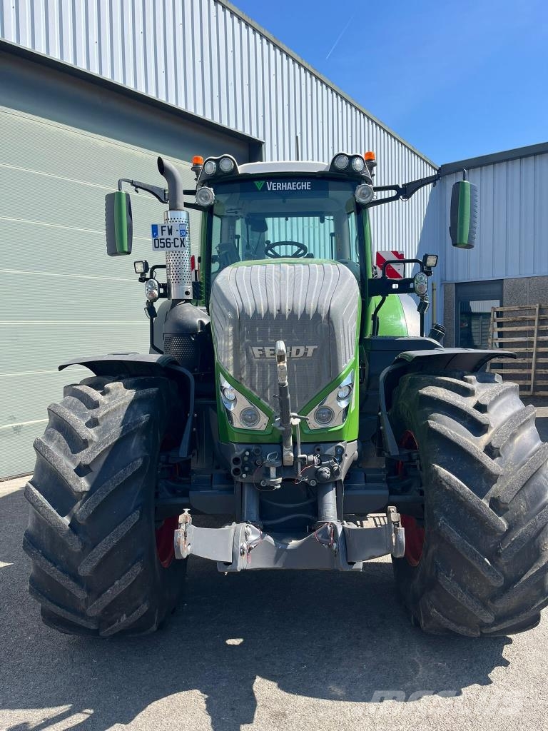 Fendt 826 VARIO PROFI + Traktorer