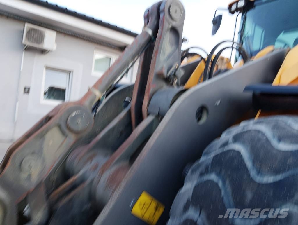 Volvo L 180 H Wielladers
