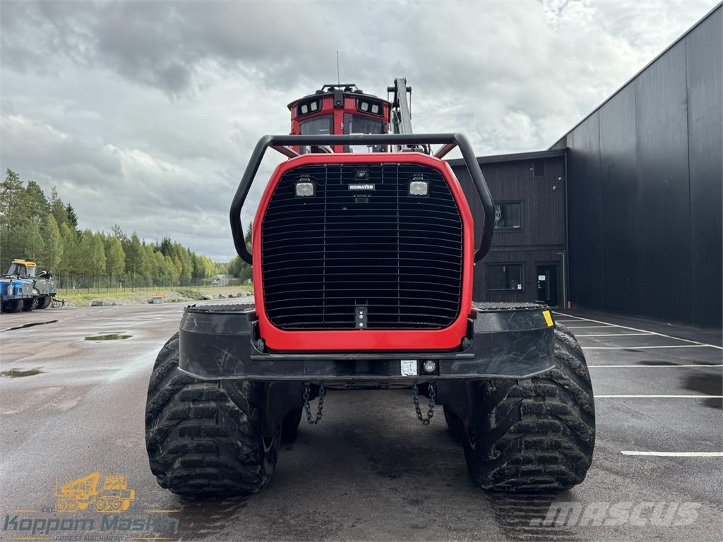 Komatsu 931XC حصادات