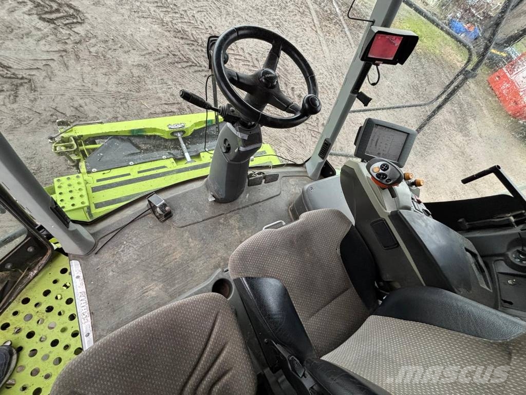 CLAAS Lexion 670 M Kombinované zberacie stroje
