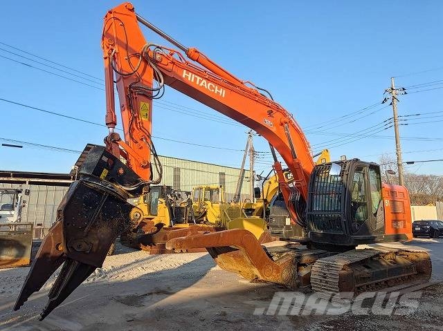 Hitachi ZX 225 US R LC-5 B, 2017, Japan - Used crawler