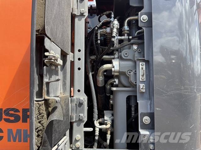 Hitachi ZX 225 US R LC-5 B Crawler excavators