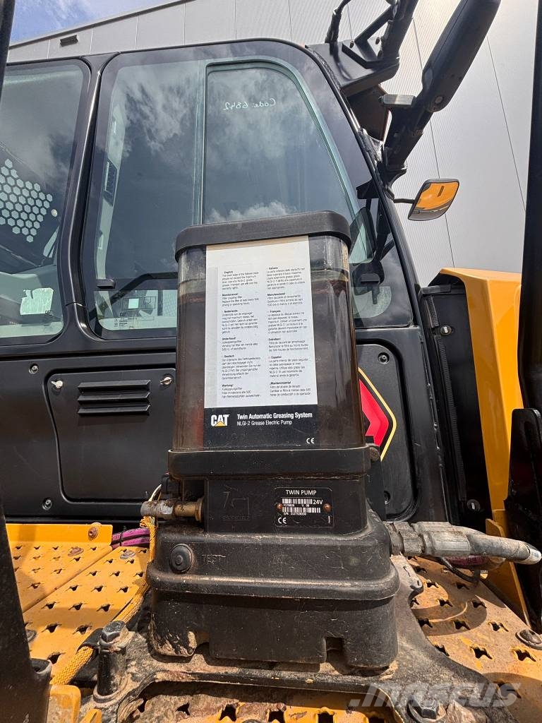 CAT 730 Σπαστό Dump Truck ADT