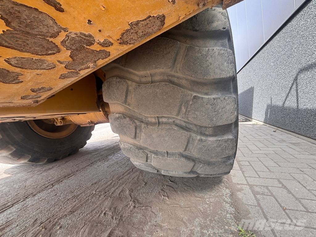 CAT 730 Σπαστό Dump Truck ADT