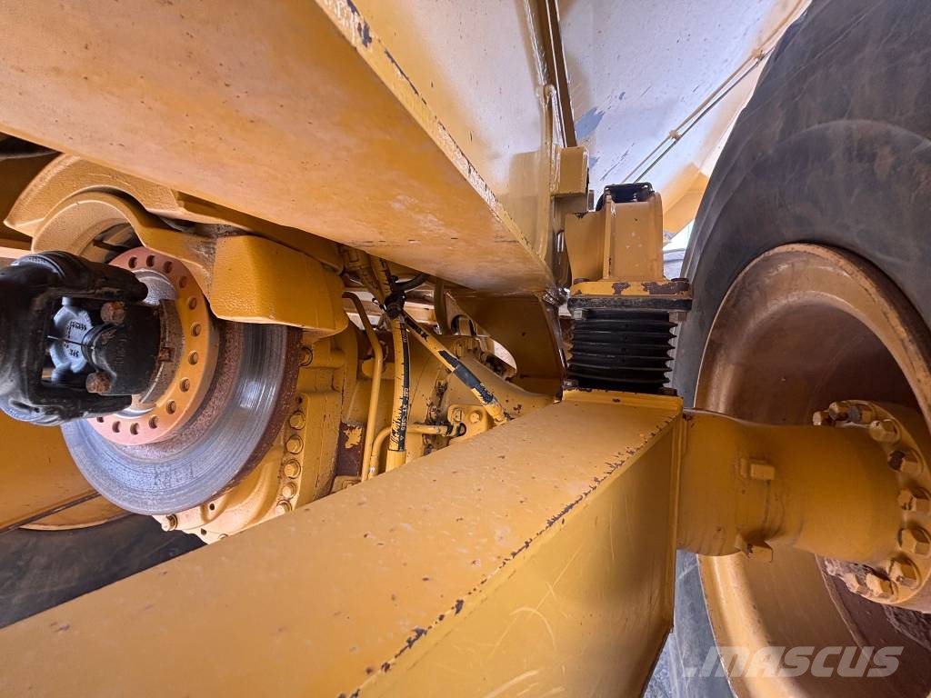 CAT 730 Σπαστό Dump Truck ADT