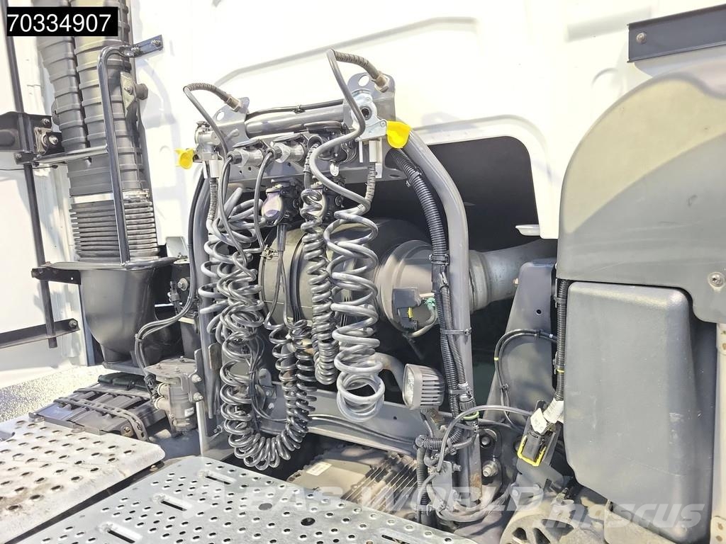 Volvo FH 460 4X2 Globe APK 08-2027 2x Tanks I-ParkCool Sattelzugmaschinen