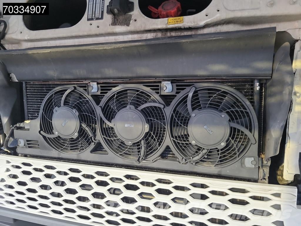 Volvo FH 460 4X2 Globe APK 08-2027 2x Tanks I-ParkCool Sattelzugmaschinen