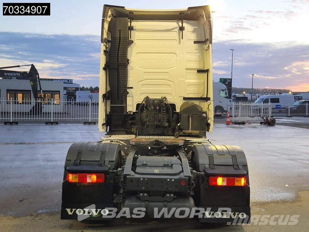 Volvo FH 460 4X2 Globe APK 08-2027 2x Tanks I-ParkCool Sattelzugmaschinen