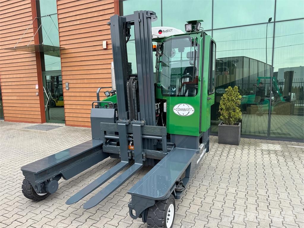 Combilift C4500/ Diesel /Triplex 6000 mm/Air condition Nelitietrukit