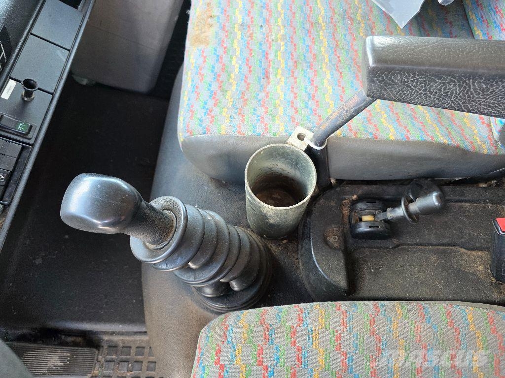 Renault S135-08-A-A مركبات إصلاح الأعطال