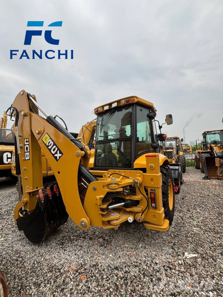 JCB 3 CX Excavadoras sobre orugas