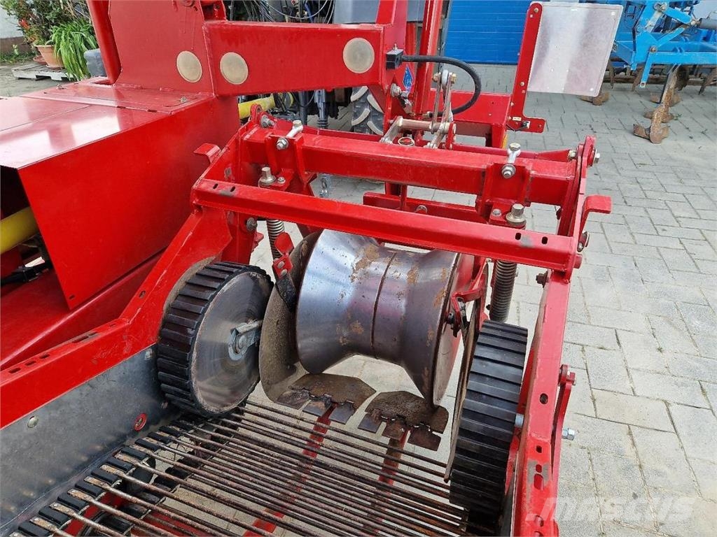 Grimme SE 85-55 / 75-55 UB حفارات وحصادات البطاطس