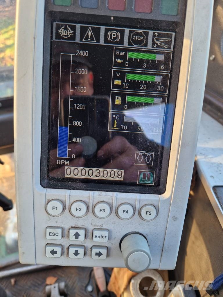 Plaisance Variotrac 300 Šumarski traktori