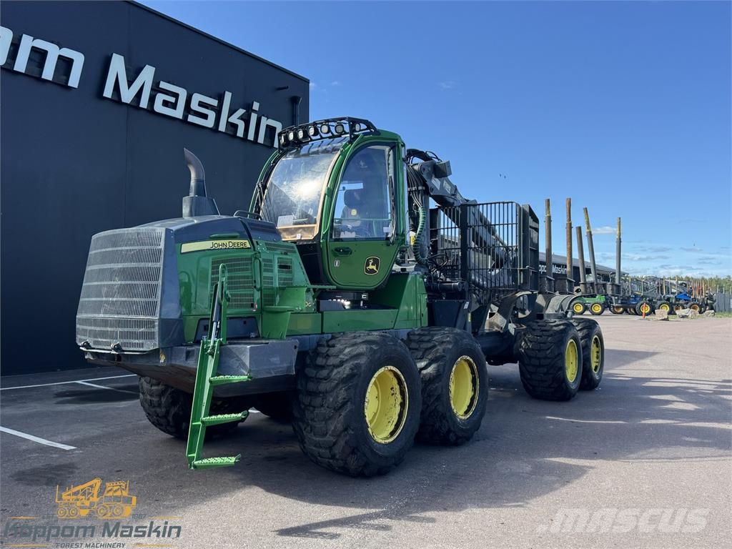 John Deere 1510G Lesné traktory