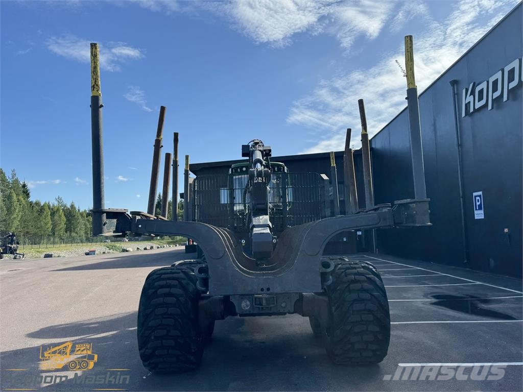 John Deere 1510G Lesné traktory