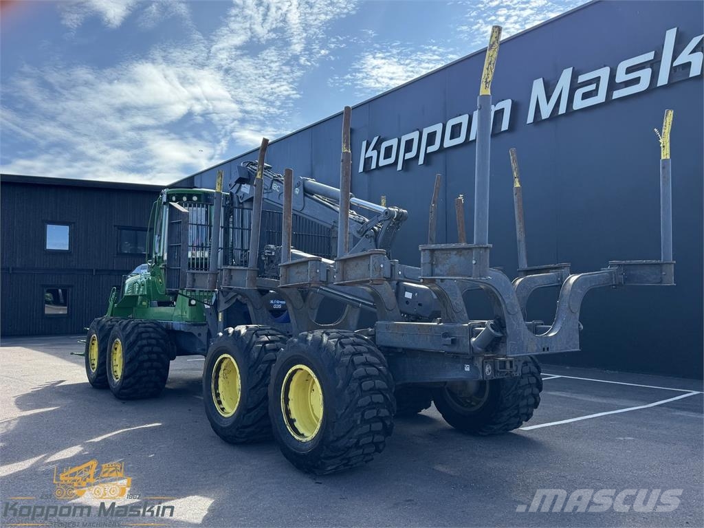 John Deere 1510G Lesné traktory