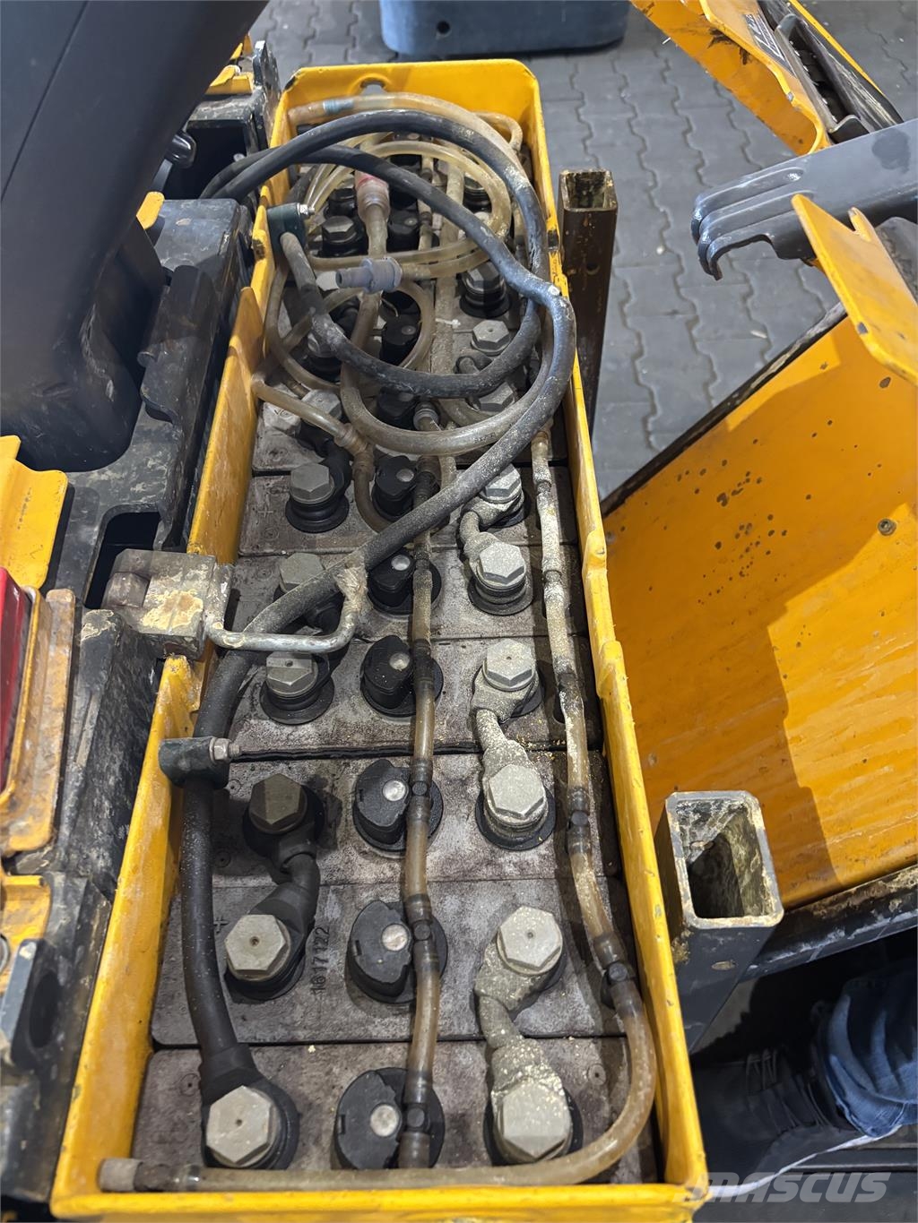 Jungheinrich ECE 225 (2400 mm) Nízkozdvižné vozíky