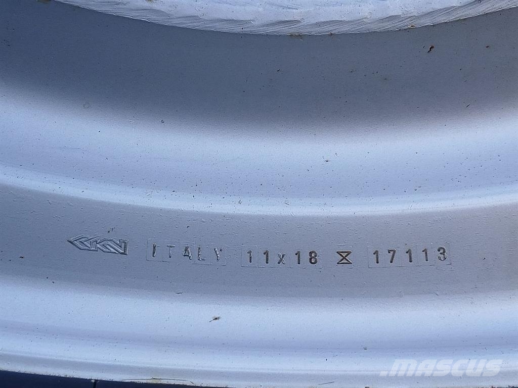 Continental 325/70R18-Tire/Reifen/Band Gume, kolesa in platišča