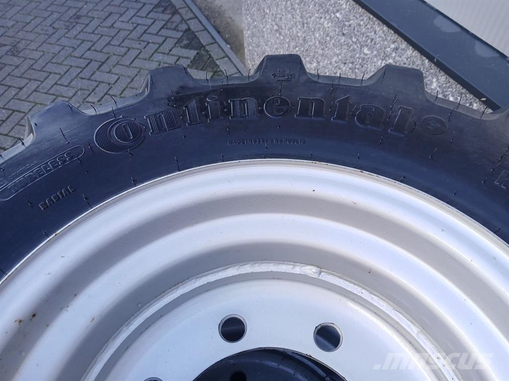 Continental 325/70R18-Tire/Reifen/Band Pneus, rodas e aros