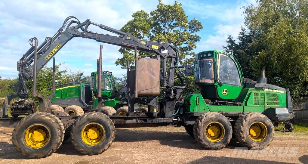 John Deere 1210G Timber Forwarder Forvarderi