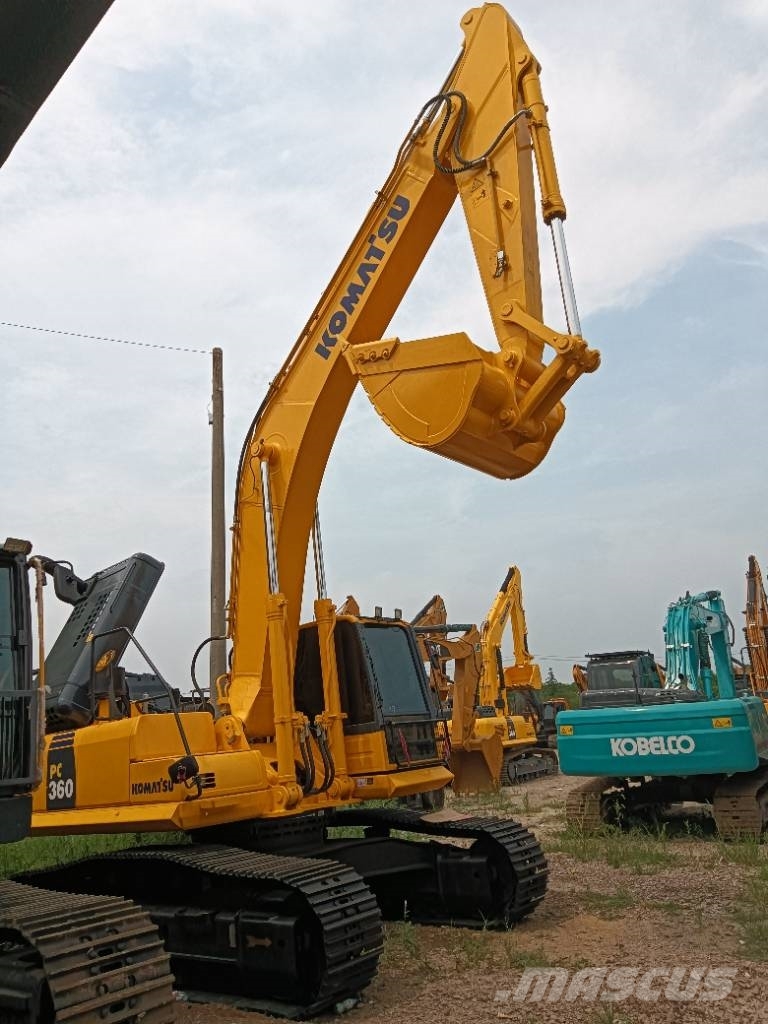 Komatsu PC 360 حفارات زحافة