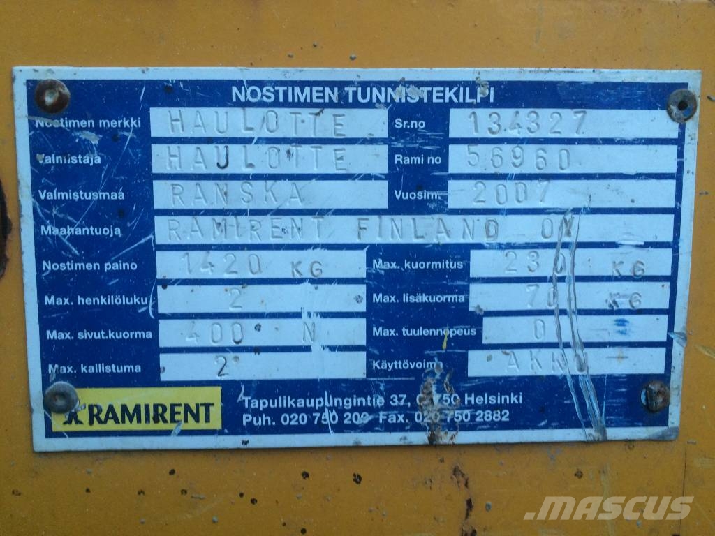 Haulotte OPTIMUM 8      V-2781 EO Вертикальні щоглові підйомники