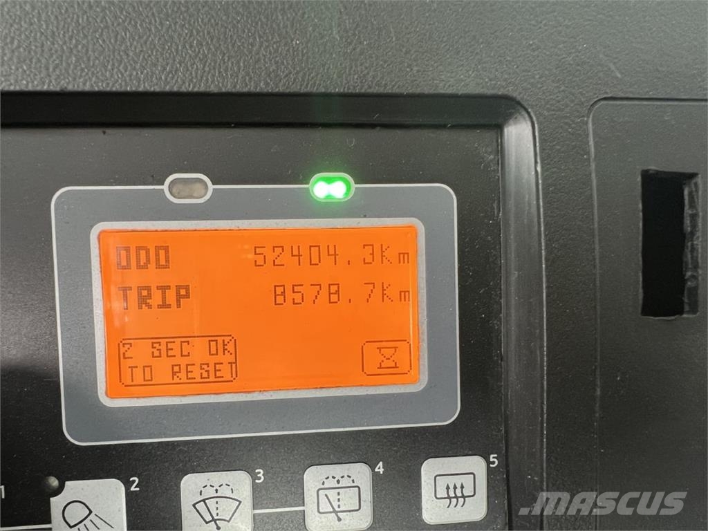 Toyota 8FBMT30 Ηλεκτρικά περονοφόρα ανυψωτικά κλαρκ