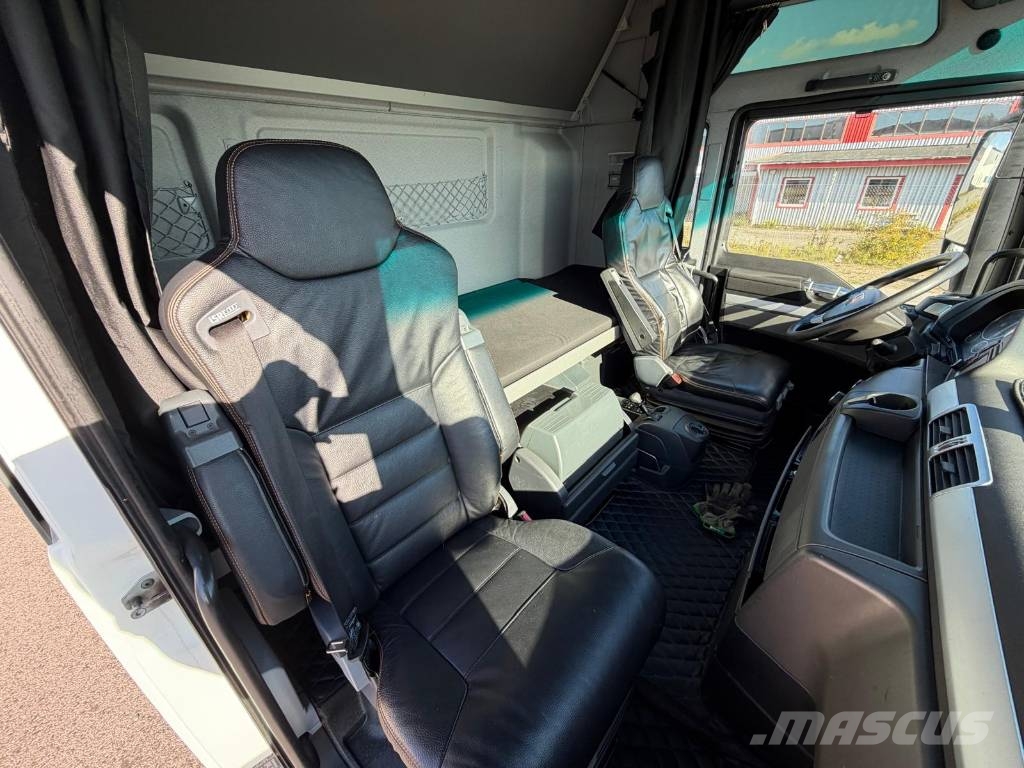 MAN TGX 26.480 6X2/2 BLS Sadulveokid