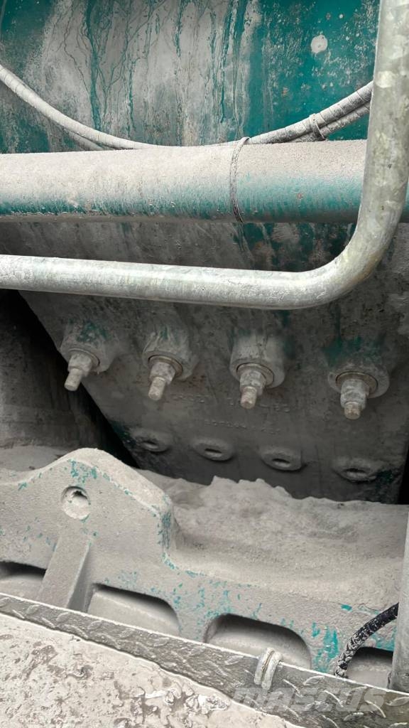 PowerScreen Premiertrak 600 Mobile crushers