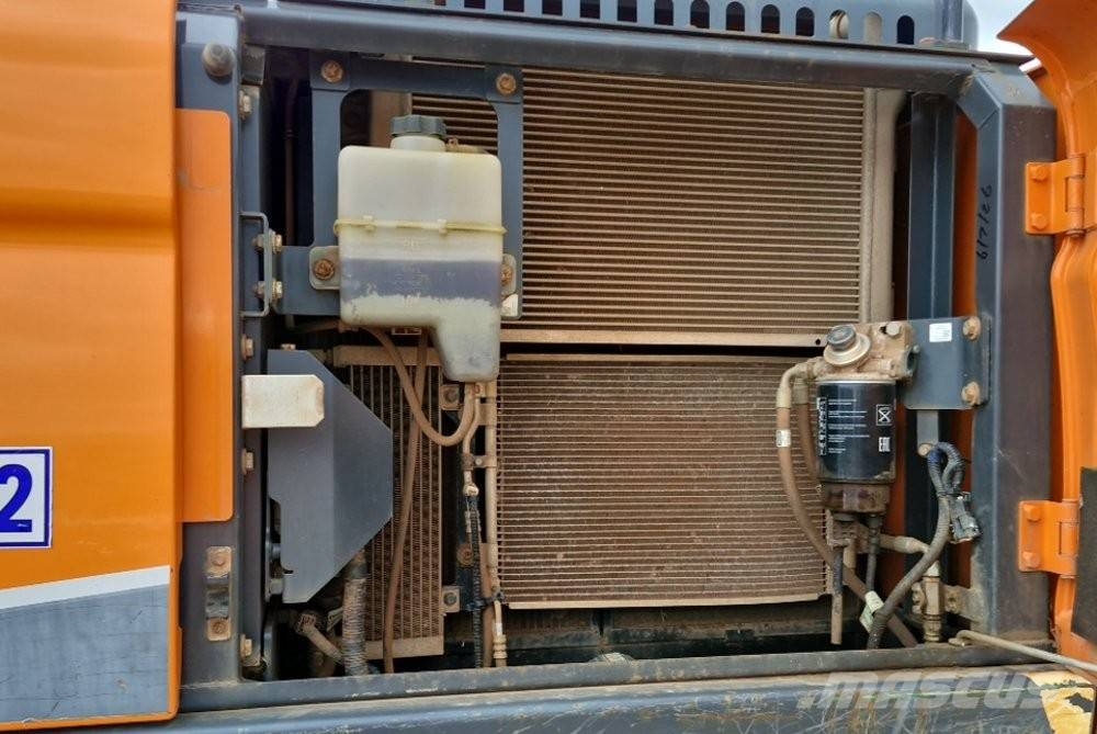 Doosan DX 225 LC-5 حفارات زحافة