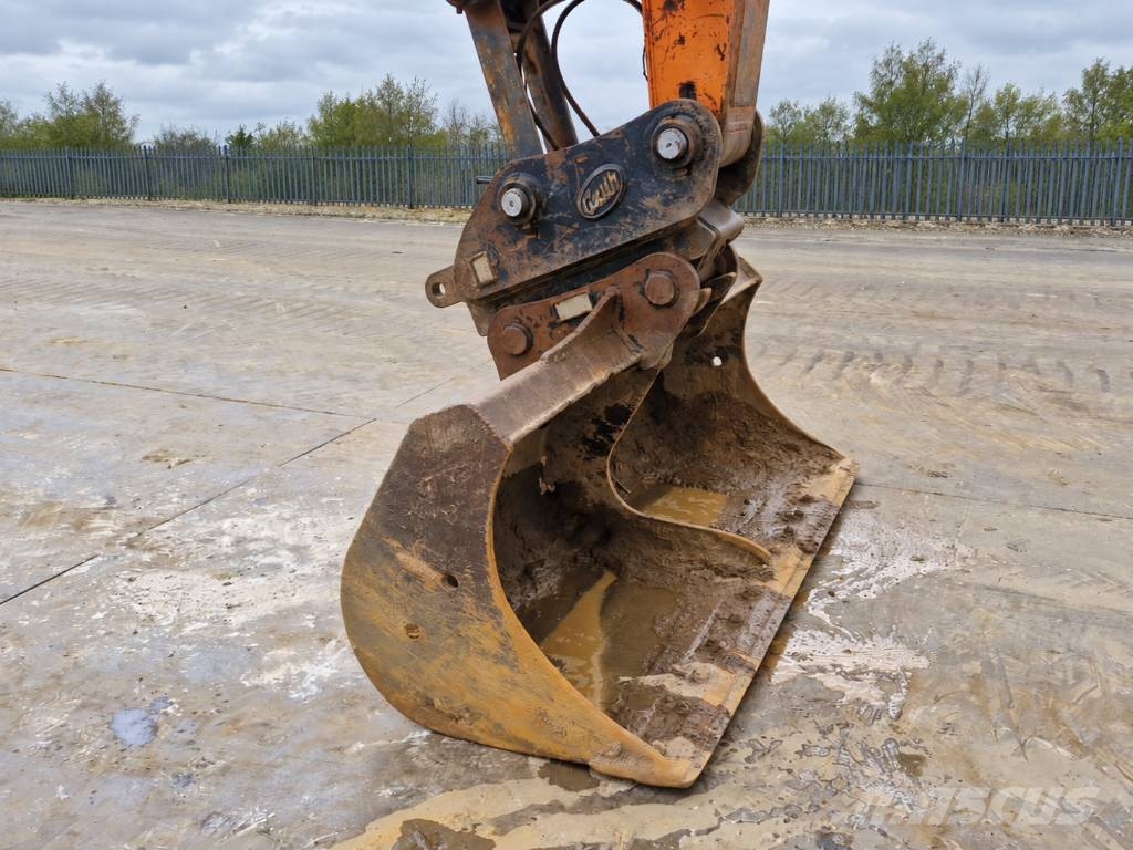 Doosan DX 225 LC-5 حفارات زحافة