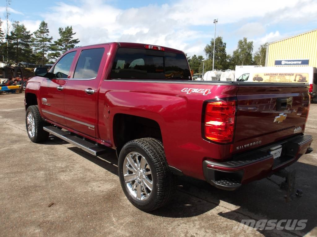 Chevrolet Silverado High Country med 6 Tums höjning Pickup/planbiler