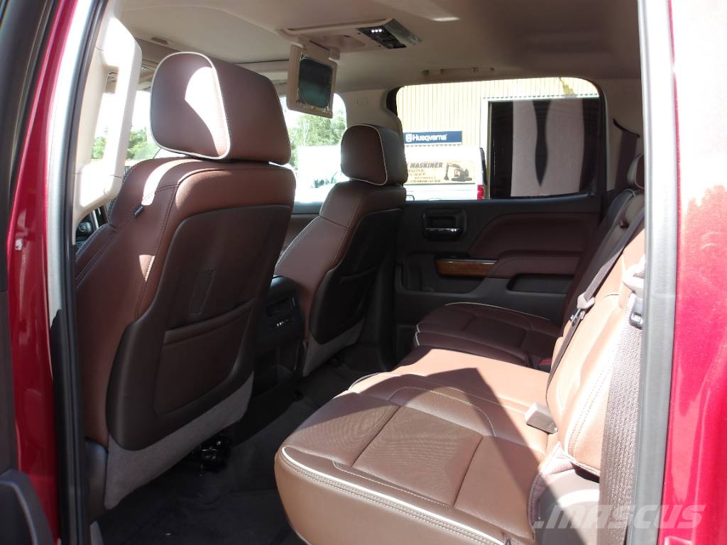 Chevrolet Silverado High Country med 6 Tums höjning Pickup/planbiler