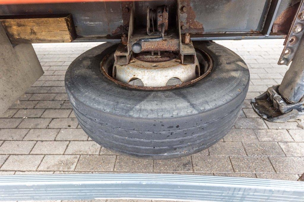 Lecitrailer CUELLO CISNE 3E-RD+DOUBLE ETAGE+DHOLLANDIA 2TON Low loader-semi-trailers
