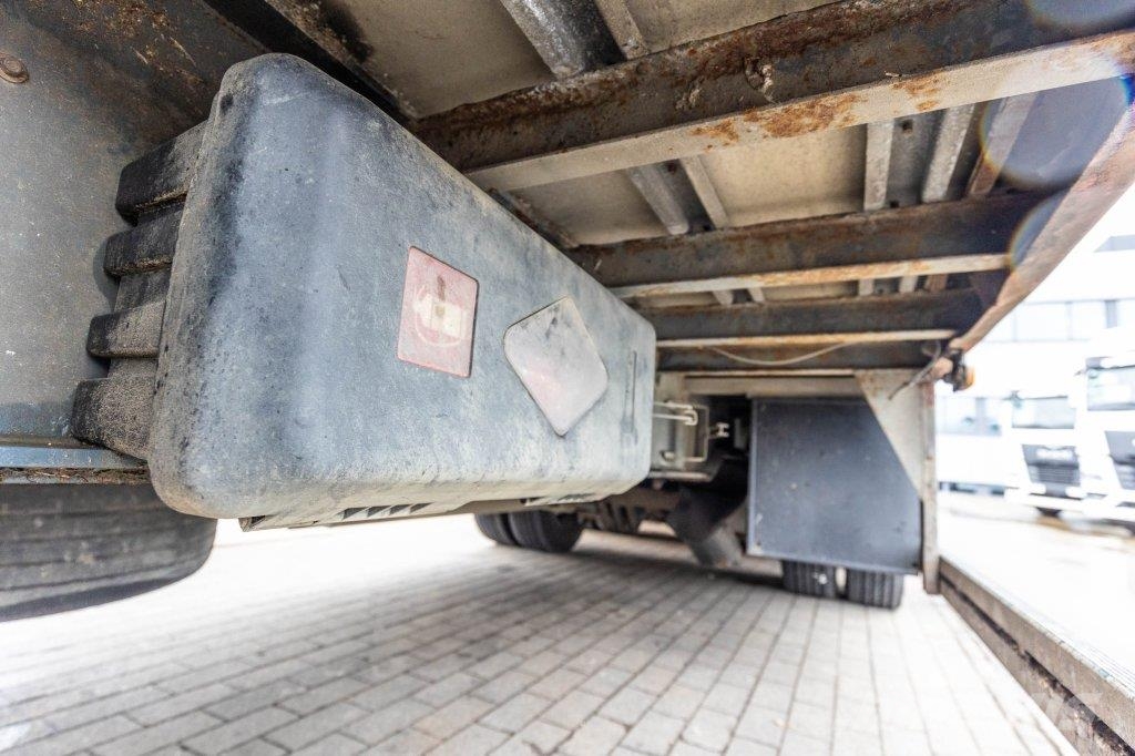 Lecitrailer CUELLO CISNE 3E-RD+DOUBLE ETAGE+DHOLLANDIA 2TON Low loader-semi-trailers