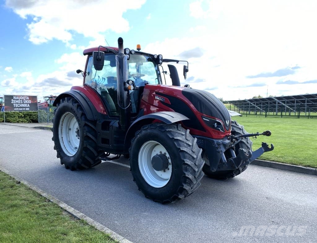 Valtra T 234 A Traktorer