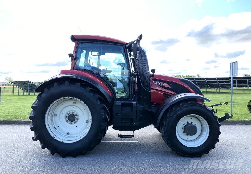 Valtra T 234 A Traktorer