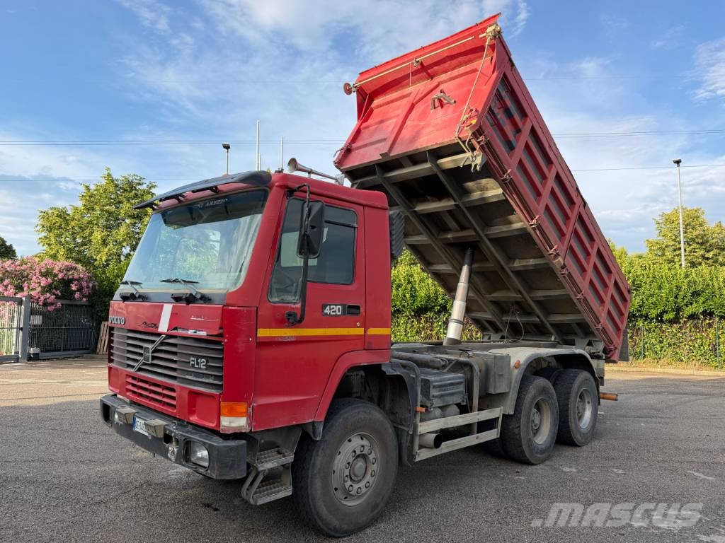 Volvo FL 12 420 Bañeras basculantes usadas