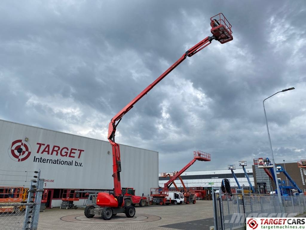 JLG 600AJ Articulated 4x4 Diesel Boom Lift 2047cm Zglobne samohodne dvižne ploščadi