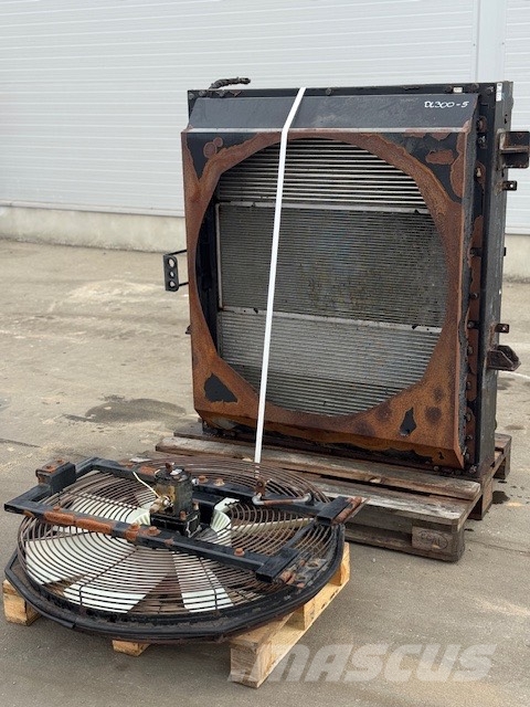 Doosan DL 300-5 USED COOLER 散热器